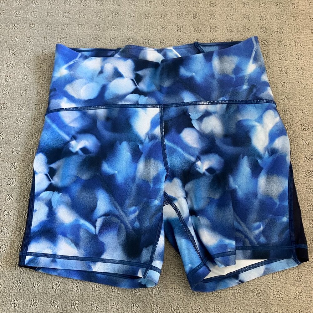Lululemon Blue Yoga Shorts - size 6